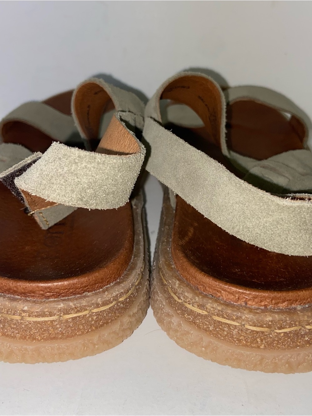Born Sandals Womens Size 8 Leather Shoes Olive Green Boho Gorpcore Summer - Picture 6 of 11